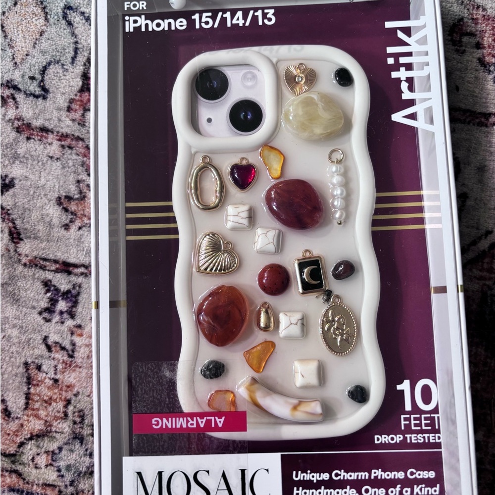 Mosaic Charm Phone Case for iPhone 15/14/13 in White